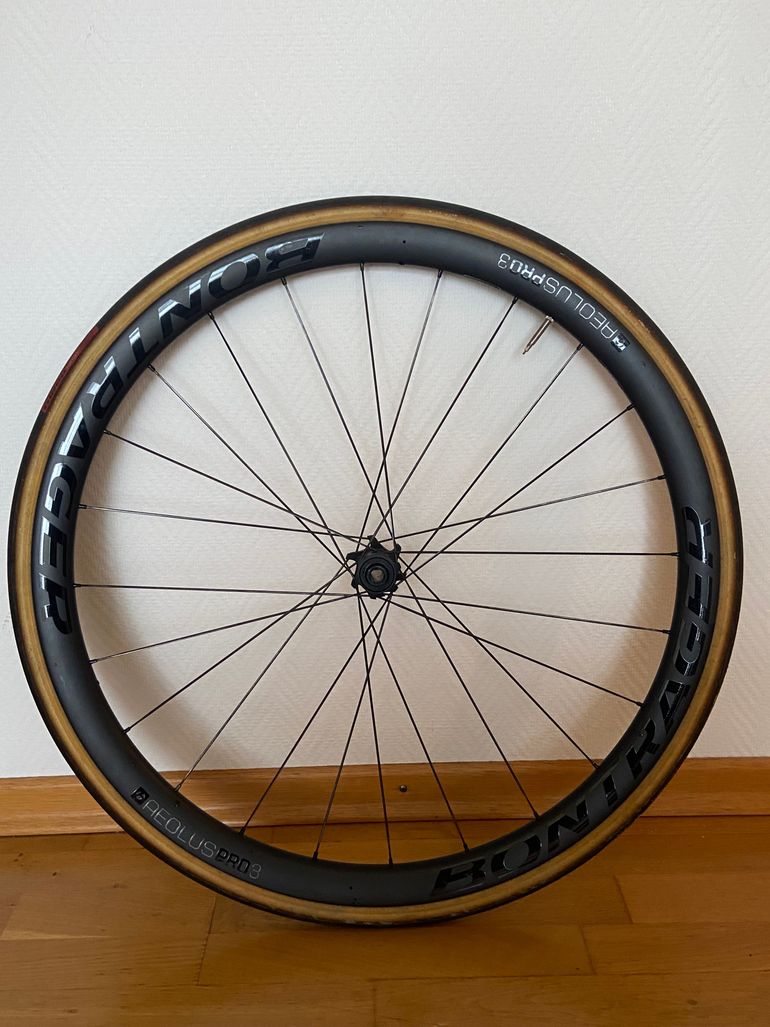 Brugt Bontrager Aeolus Pro 3 Carbon bike — billede 5 af 10