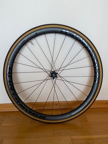 Tweedehands Bontrager Aeolus Pro 3 Carbon bike — afbeelding 4 van 10