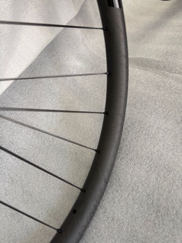 Brugt Nuha Dt Swiss 240 2025 bike — billede 6 af 7