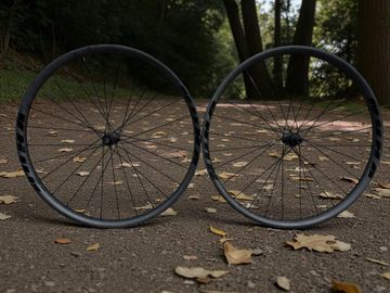 Używany Nuha Dt Swiss 240 2025 Wheels