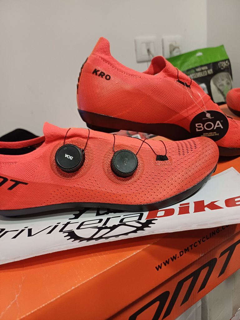 dmt SCARPE DMT KR0 CORAL 42 M0010DMT22KR0-A-R2-0003-42 2023