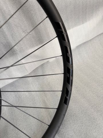 Gebrauchtes Nuha Dt Swiss 350 2025 bike — Bild 2 von 7
