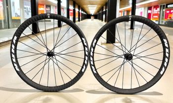 Used Nuha R40 2025 bike — image 1 of 7