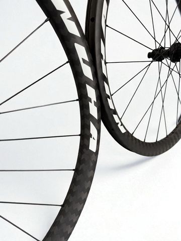 Nuha R40 2025 bike d'occasion — image 2 sur 7