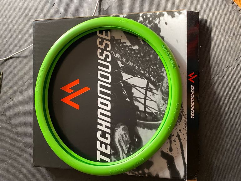 Used Technomousse greenconstrictor 27.5 2024 bike — image 2 of 7