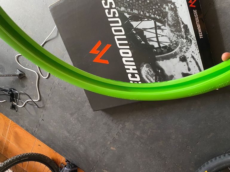 Used Technomousse greenconstrictor 27.5 2024 bike — image 5 of 7