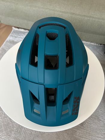 Used iXS Trigger AM Helmet bike — image 2 of 6