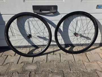 Brugt Fulcrum Wind 420 2025 bike — billede 2 af 2