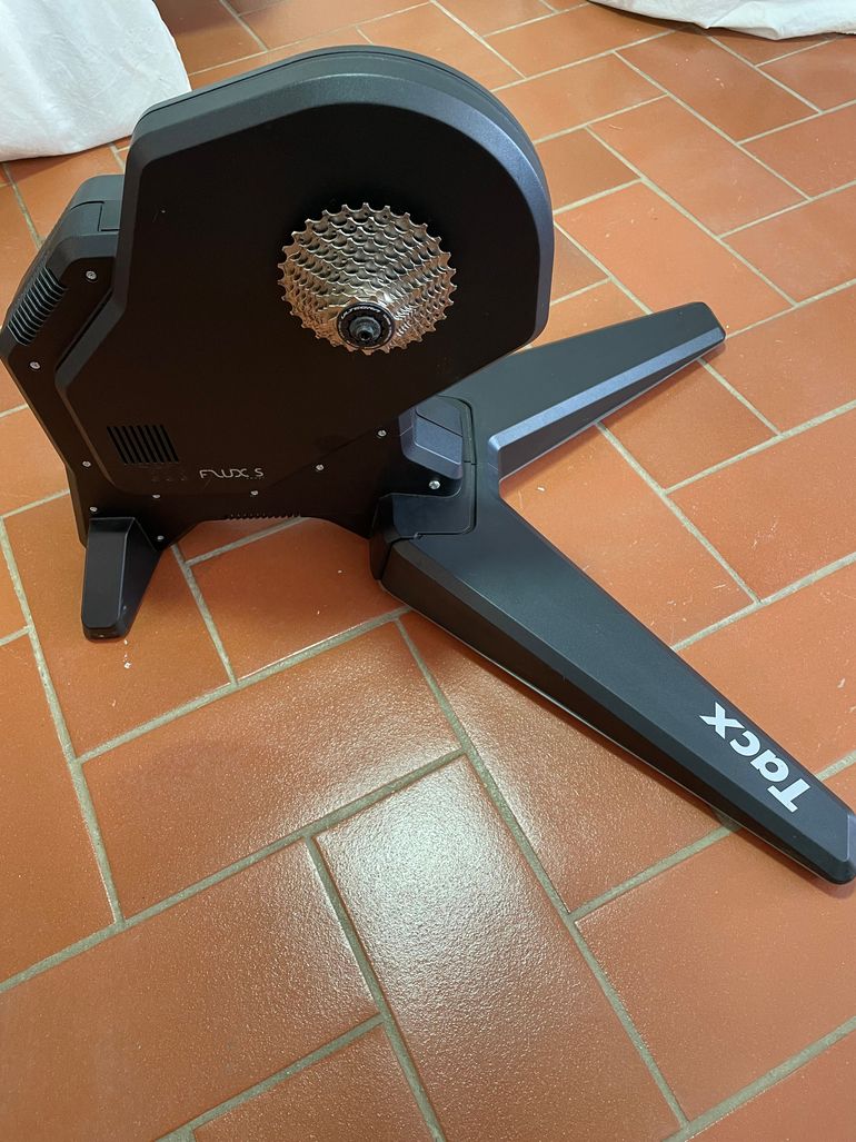Used Tacs Flux s smart bike — image 3 of 3