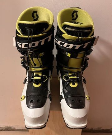 Brugt Scott Chaussures scott cosmos tour 2023 bike — billede 3 af 4