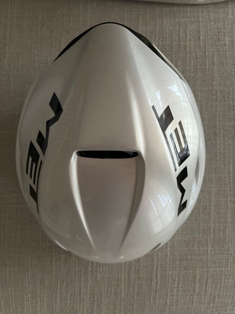 Brugt MET Manta MIPS 2024 bike — billede 3 af 6