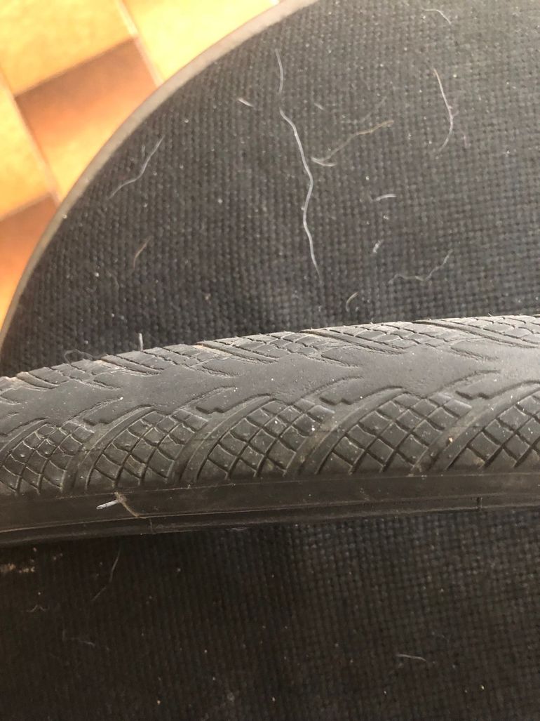Used Vittoria zaffiro bike — image 3 of 3