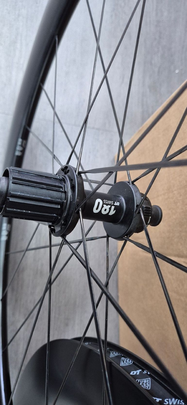 Brugt Dt Swiss arc 1100 60mm 2025 bike — billede 2 af 3