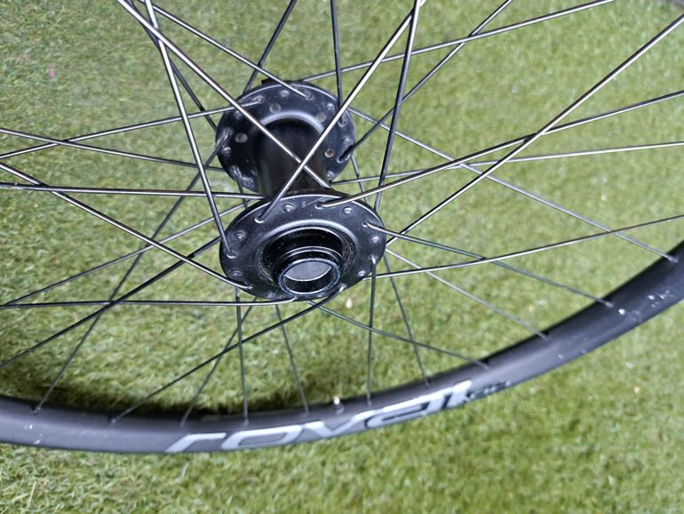 Brugt Roval Alloy DH 27.5 Front Wheel bike — billede 1 af 6
