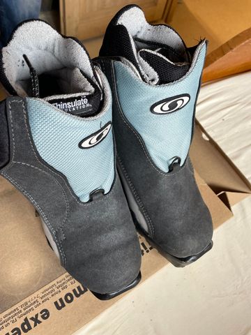 Salomon Vitane D7 Crosscountry d'occasion