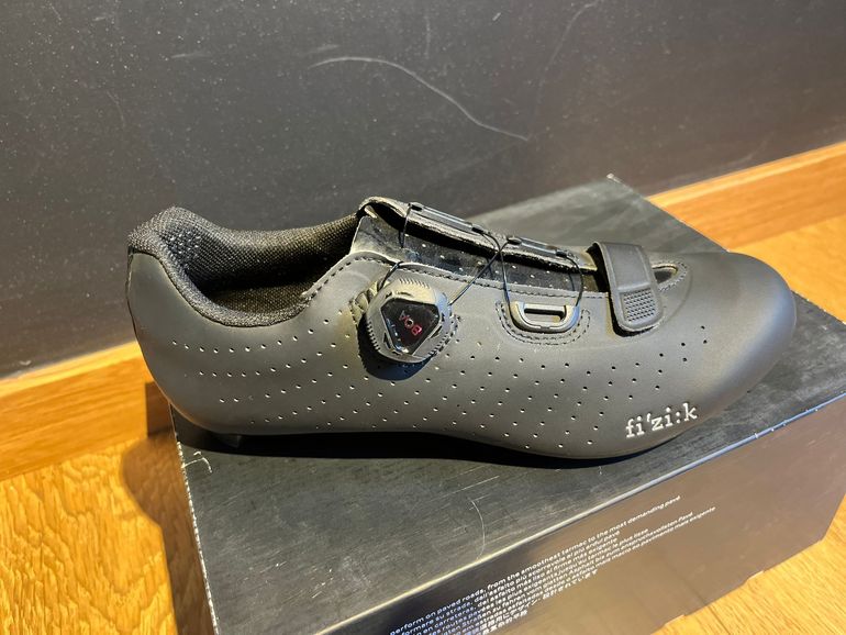 Used Fizik Tempo Overcure bike — image 3 of 5