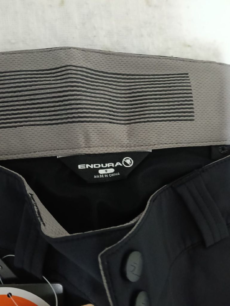 Brugt Endura MT 500 spray trouser bike — billede 3 af 5