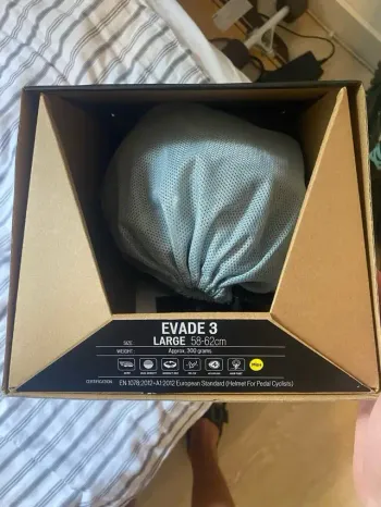 Specialized Evade 3 Helmet 2025 bike de segunda mano — imagen 5 de 6