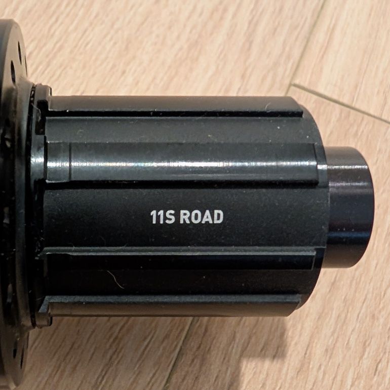 Used Dt Swiss DT Swiss 350 Thru axle road hub set 11 speed Shimano 2022 bike — image 3 of 3