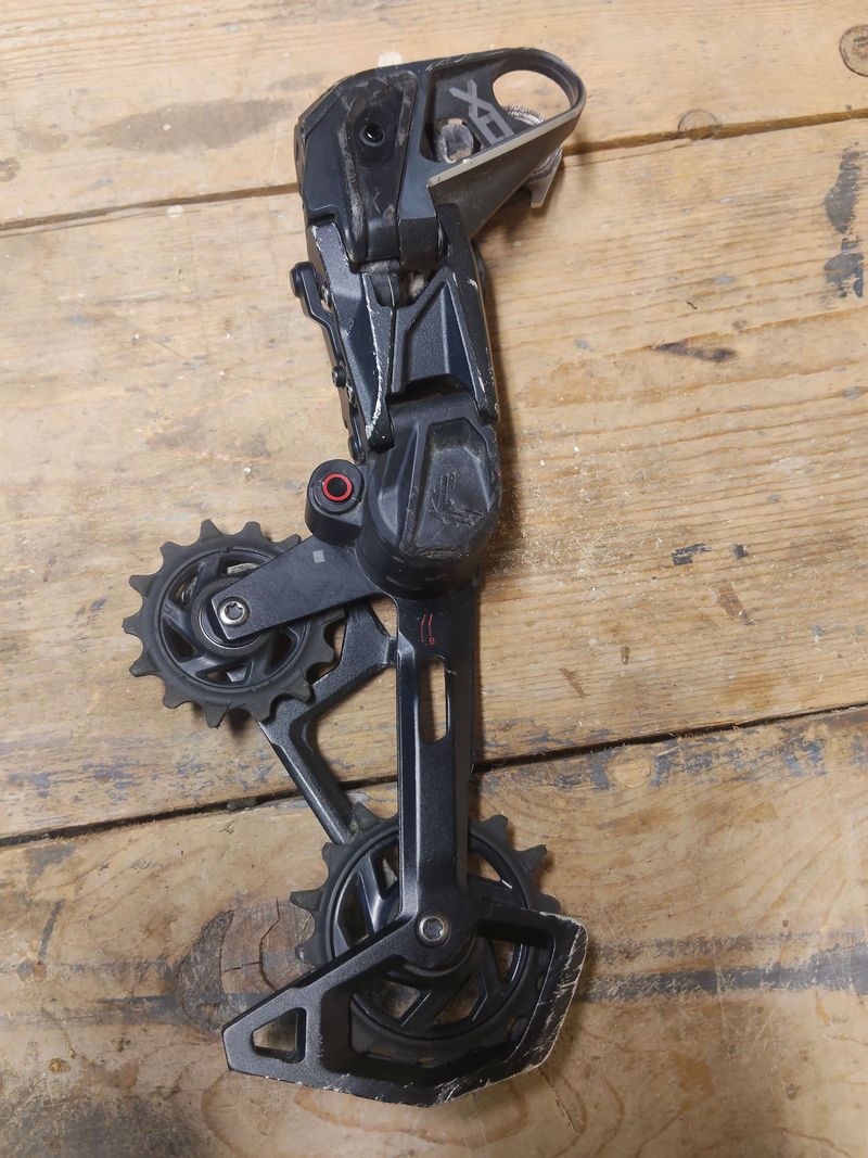 Used Sram X0 Eagle T-Type AXS Groupset 2024 bike — image 9 of 11
