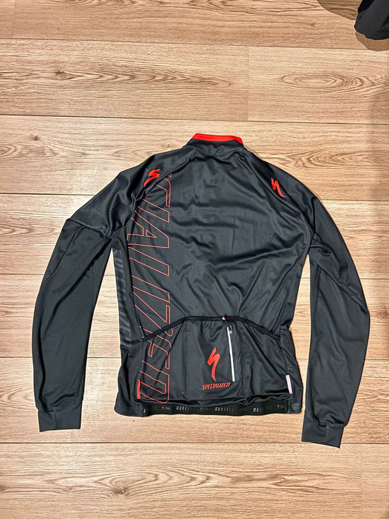 Used Specialized Bunda Jacket 2021 bike — image 2 of 4