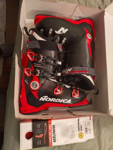 Used Nordica Pro Machine 110 Ski Boots 2024 Skiing & Skitouring