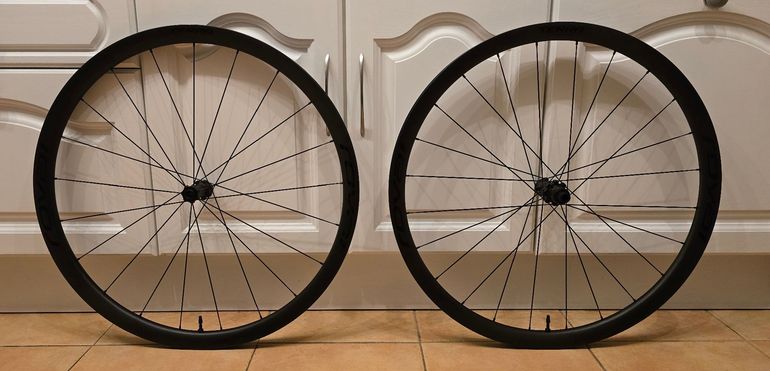 Używany Roval Terra CLX II Concept 2024 bike — zdjęcie 1 z 8