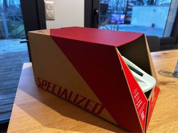 Used Specialized Camber MIPS Helmet 2025 bike — image 3 of 5