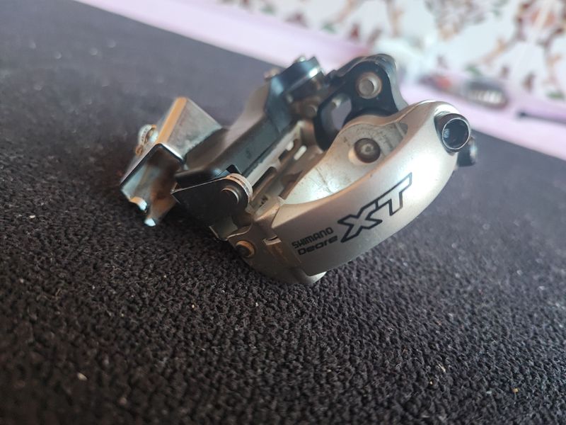 Gebrauchtes Shimano XT Drivetrain & Pedals