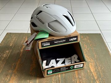 Käytetty Lazer NEU - Lazer Vento KinetiCore Rennradhelm pure white - 58-61 cm 2025 Cycling Accessories