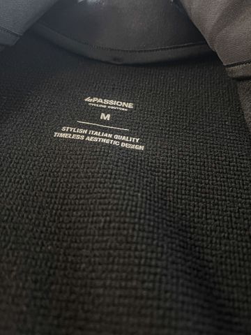 Używany La Passione Rain Jacket bike — zdjęcie 2 z 9