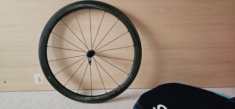 Roue Arrière Campagnolo Bora Ultra WTO 35 DB 2WF C23 Carbone Disque
