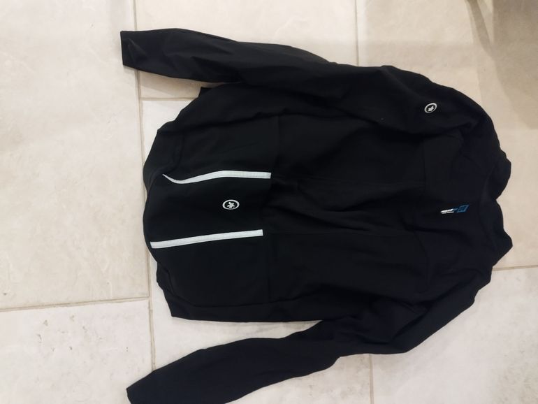 Used Assos gt 2023 bike — image 4 of 4