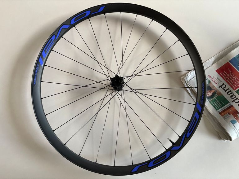 Brugt Specialized Roval Control SL VI 350 2025 bike — billede 1 af 4