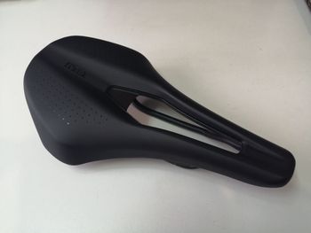 Fizik Fizik Typ Vento Argo R3 140mm 2025