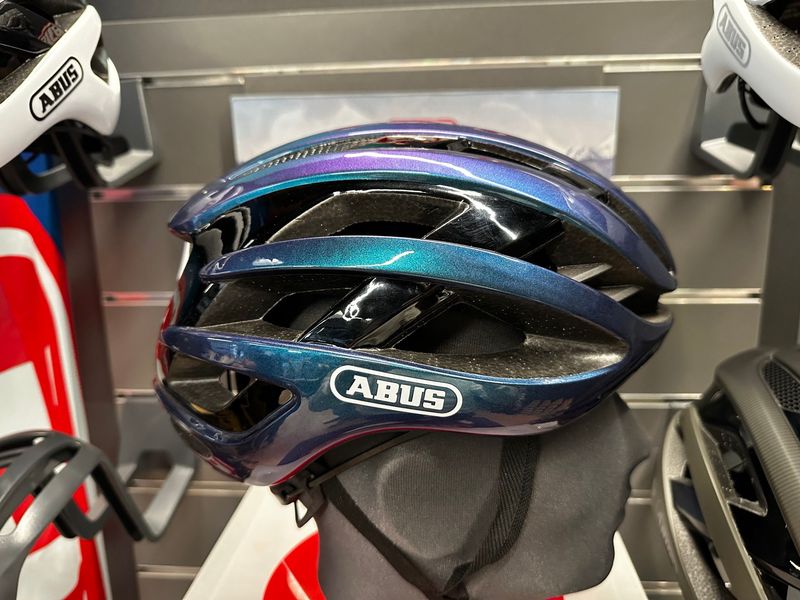 Tweedehands ABUS Casco Airbreaker Flip Flop Purple L 2025 Cycling Accessories