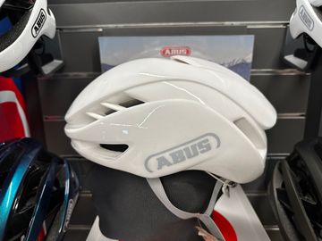 ABUS Casco Gamechanger 2.0 Pure White M bike usato — immagine 3 di 5