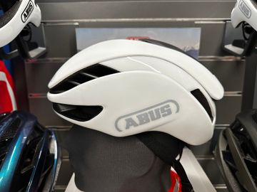 ABUS Casco Abus Gamechanger 2.0 Polar White M bike usato — immagine 3 di 5