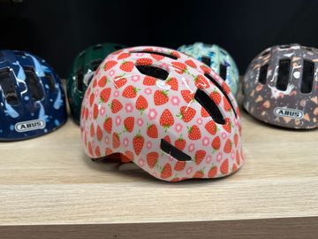 Brugt ABUS Casco Smiley 3.0 Vari colori limited bike — billede 2 af 6