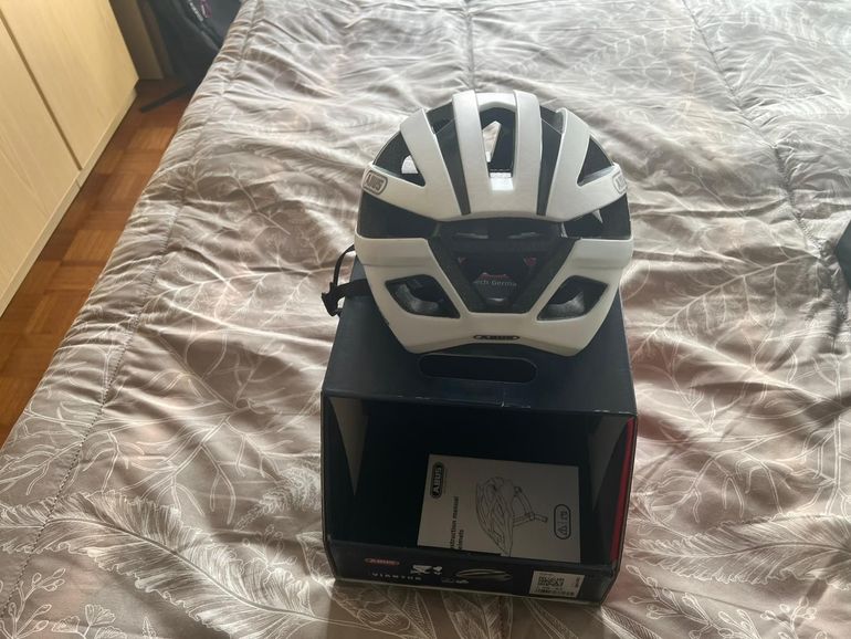 Použité ABUS Viantor Road Helmet bike — obrázek 5 z 6