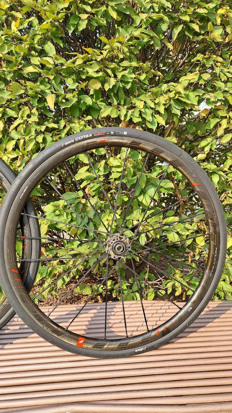 Used Fulcrum Zero Carbon disc 2023 bike — image 2 of 7
