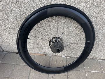 Käytetty Roval Rapide CL2 60mm - rear 2025 bike — kuva 9 / 11