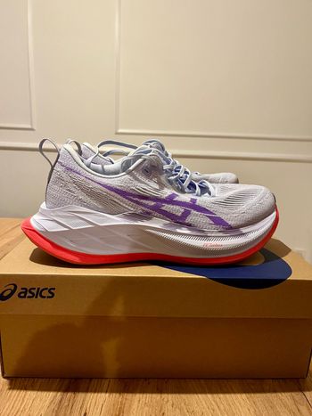 Used Asics Superblast 2 2025 bike — image 1 of 3