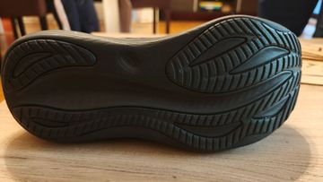 Brugt Asics Nimbus 27 2025 bike — billede 2 af 4