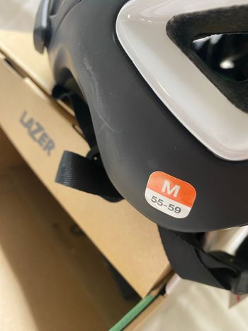Used Lazer Jackal KinetiCore bike — image 6 of 10