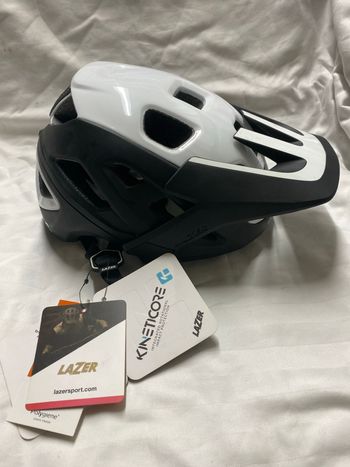 Used Lazer Jackal KinetiCore bike