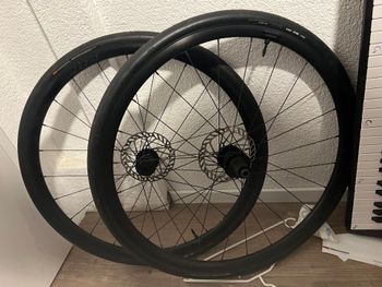 Used Giant Fondo 1 bike — image 2 of 4