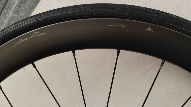 Tweedehands Dt Swiss 240 exp 2024 bike — afbeelding 4 van 6