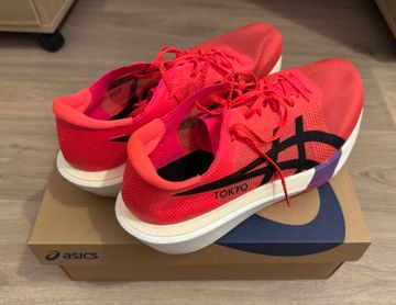 Used Asics Metaspeed Sky Tokyo 2025 Running Shoes
