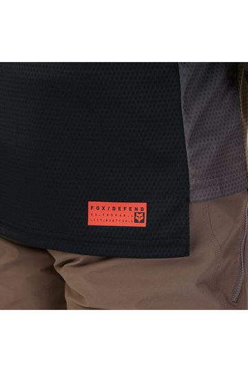 Brugt Fox Maglia Fox Defend LS Cekt 2025 bike — billede 4 af 5